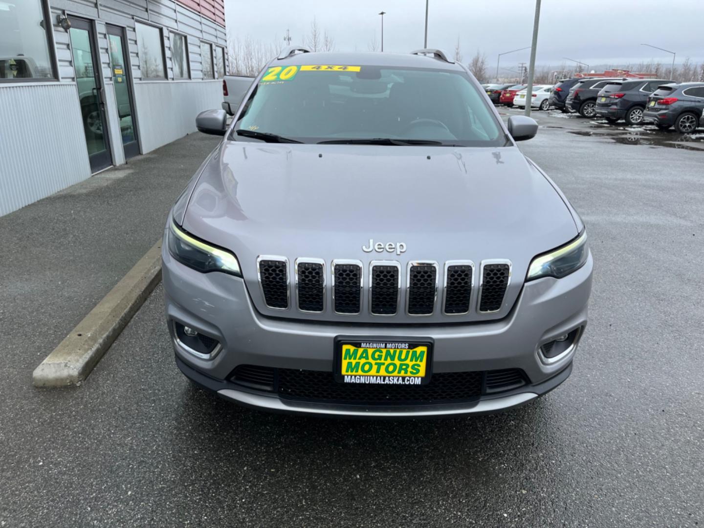 2020 SILVER /Black JEEP CHEROKEE LIMITED (1C4PJMDX5LD) with an 3.2L engine, Automatic transmission, located at 1960 Industrial Drive, Wasilla, 99654, (907) 274-2277, 61.573475, -149.400146 - Photo#5